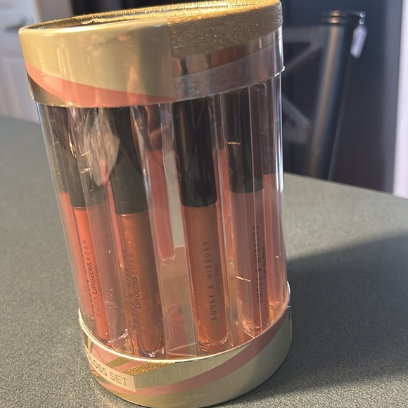 NWT SET OF TWELVE Smoke & Mirrors Gloss On Lip Gloss Set - Picture 3 of 6